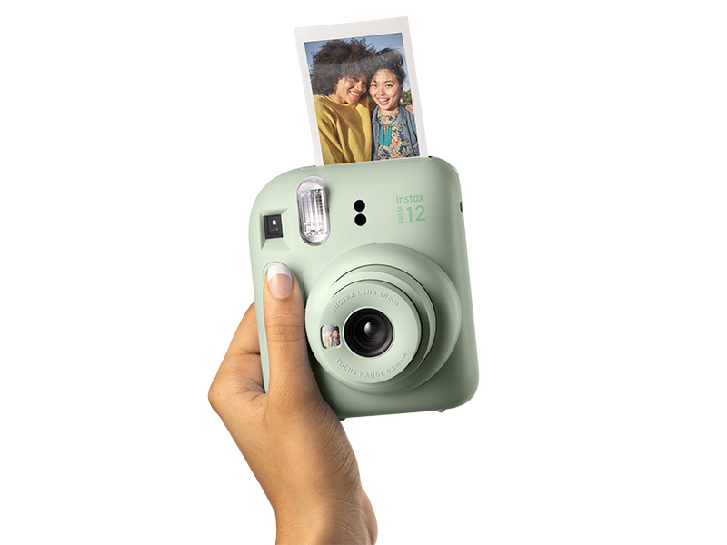 Fujifilm Instax Mini 12: Preserve the memories