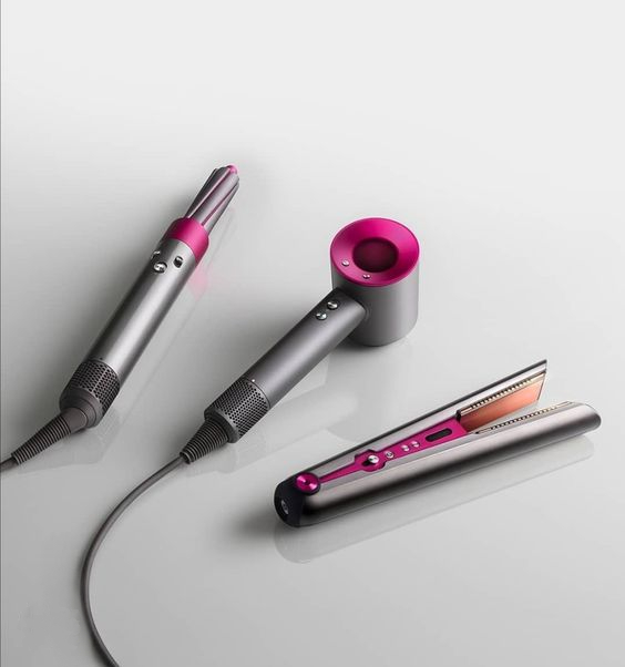 Зачем покупать фен Dyson?